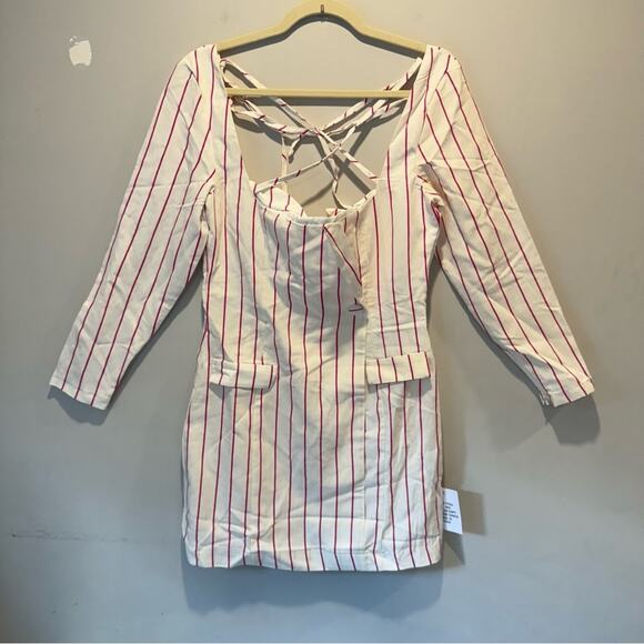 🍁 NWT ASOS DESIGN x MILLIE halter neck blazer mini dress in stripe print White - Picture 2 of 16